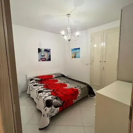 Holiday home Iris: Scenic Salento, 4 Beds, Pool, Sea-view, Terrace Nardo