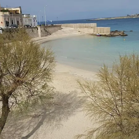 Holiday home Iris: Scenic Salento, 4 Beds, Pool, Sea-view, Terrace